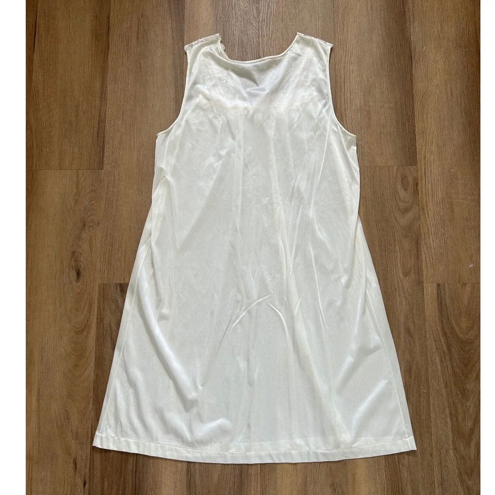 Vintage traditional Nightgown Ivory Lace Floral Rose Embroidered Chemise L bride - Picture 4 of 7